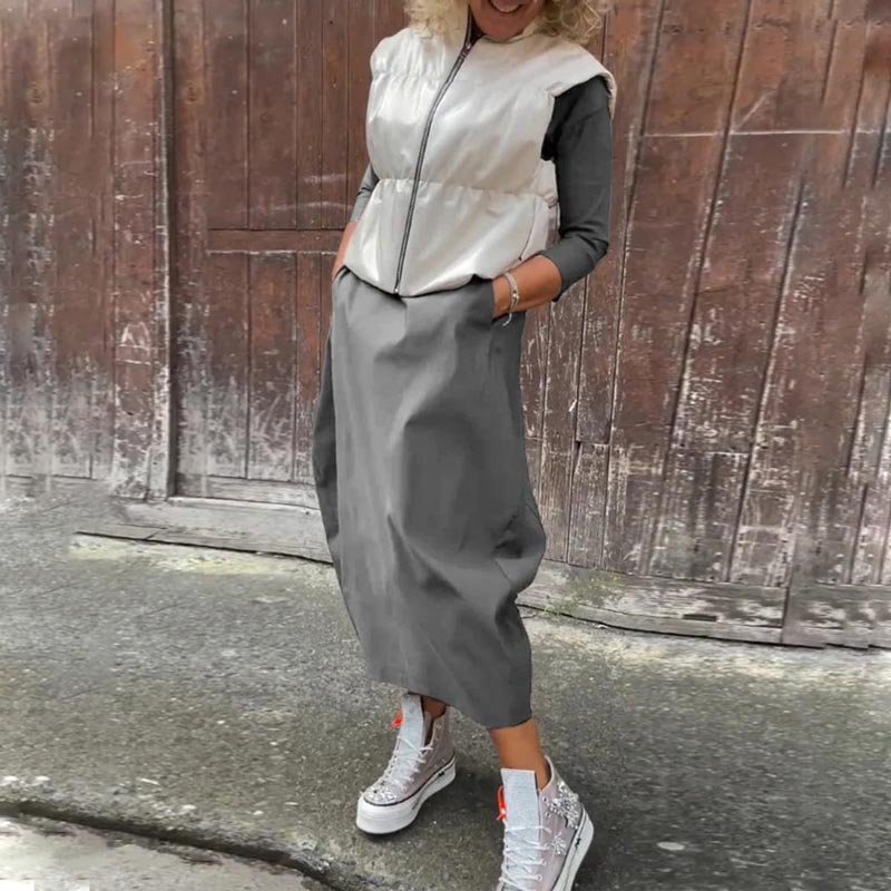 Elizabeth | Timeless Dress with Practical Sophistication