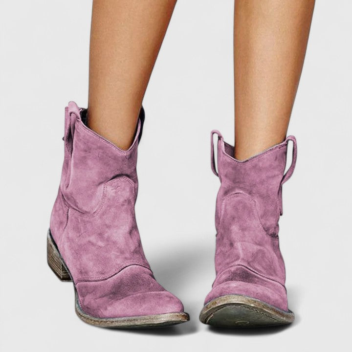 ALEA– WESTERN CHIC ANKLE BOOTS
