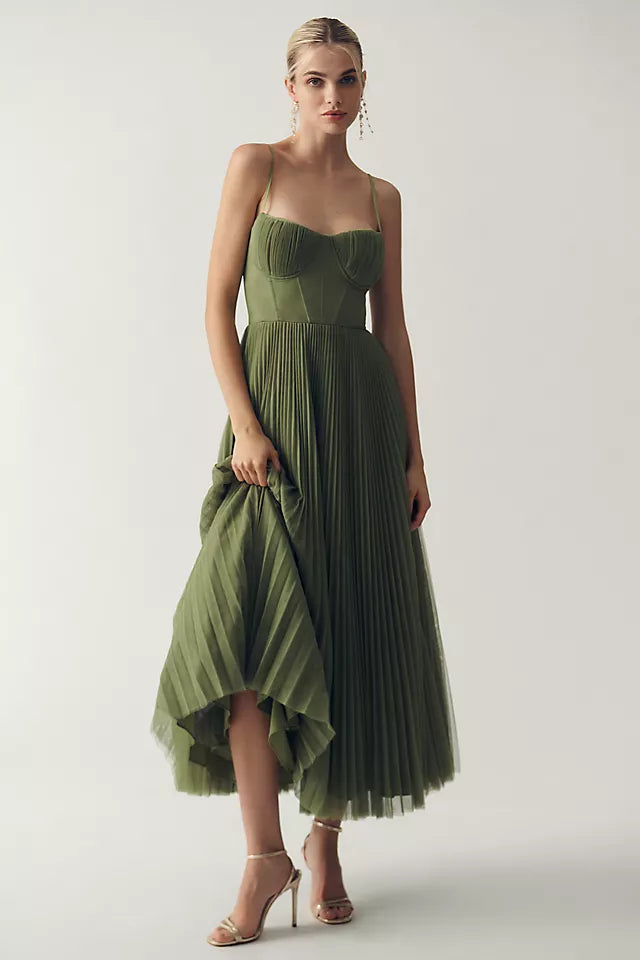 Lina | Elegant Pleated Dress with Spaghetti Straps