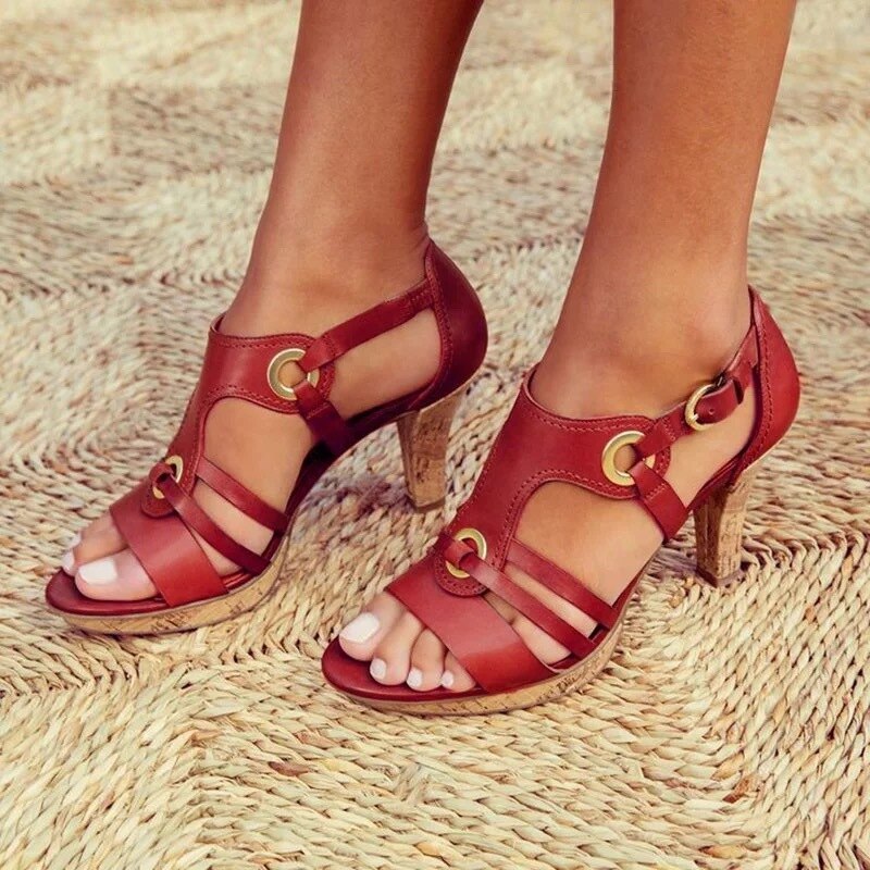 VERA – CHIC STRAPPY HEELED SANDALS